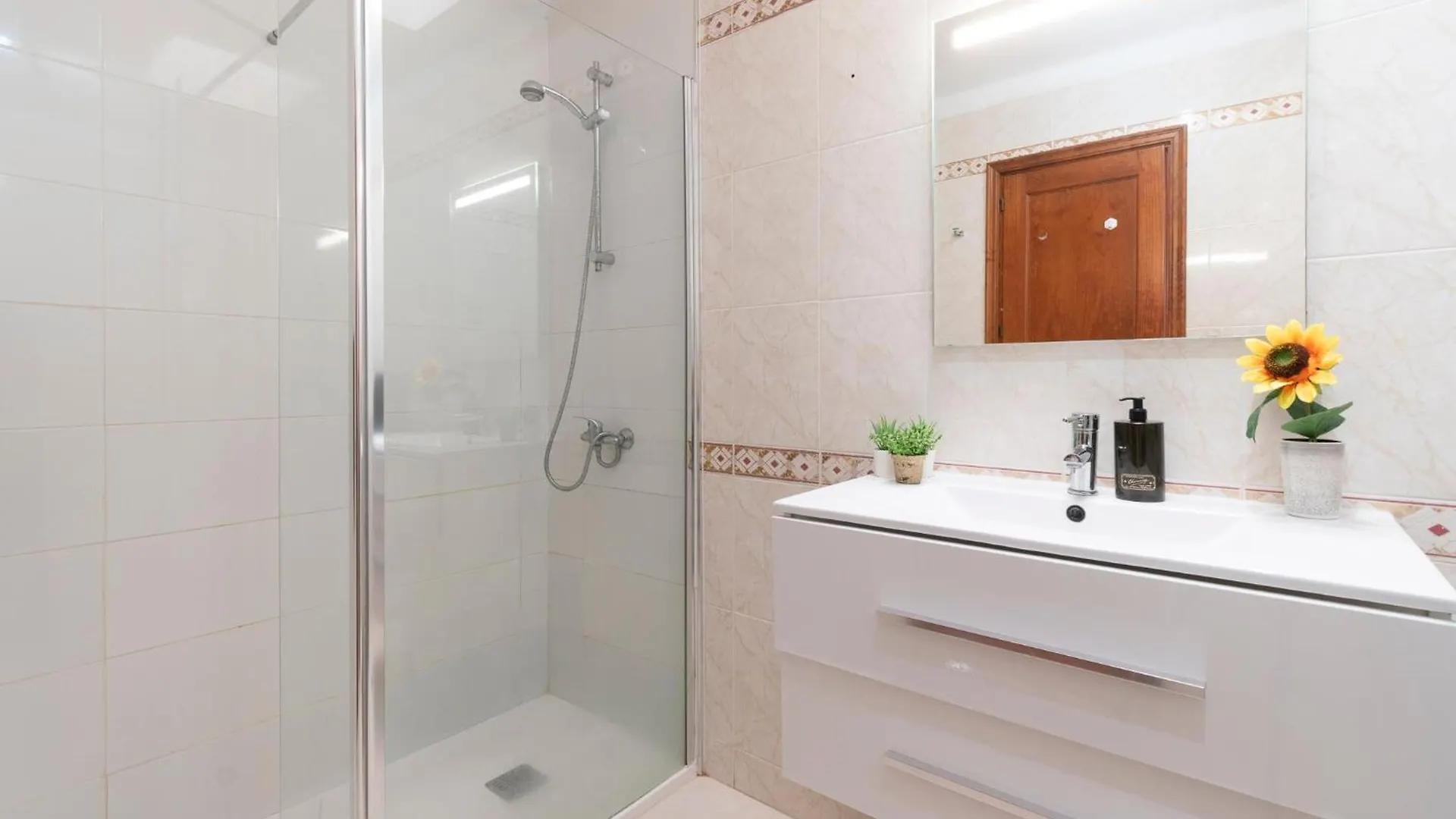 Villa Tricia 6 Bedroom Las Americas Плая-де-лас-Америкас